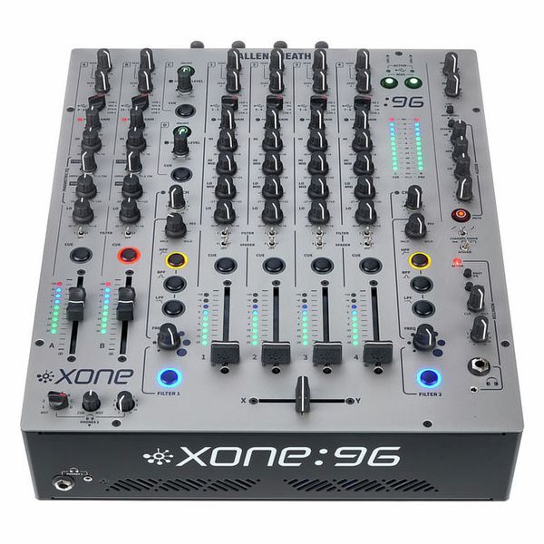 Détail vue 2 — Allen & Heath Xone 96
