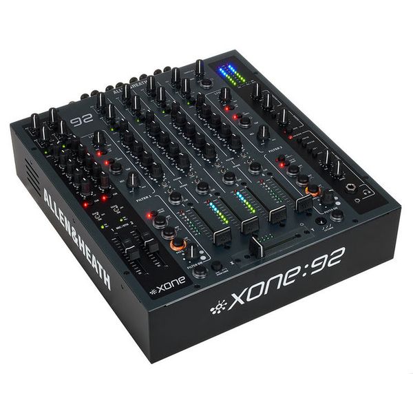 Détail vue 3 — Allen & Heath Xone:92 MK2