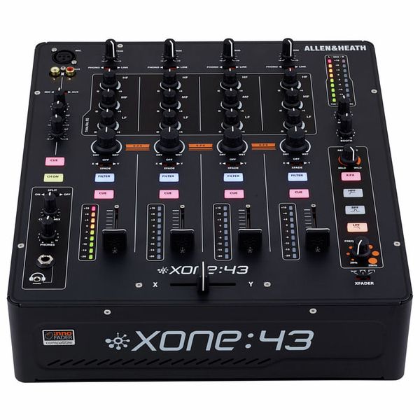 Détail vue 2 — Allen & Heath Xone 43