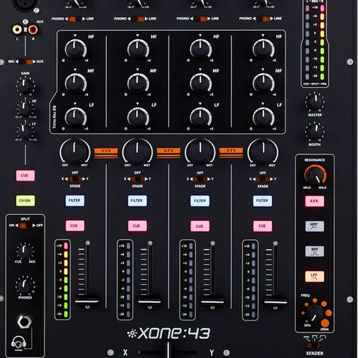 Détail vue 4 — Allen & Heath Xone 43 Bag Bundle