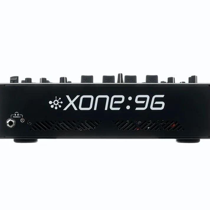 Détail vue 7 — Allen & Heath Xone 96 Case Bundle