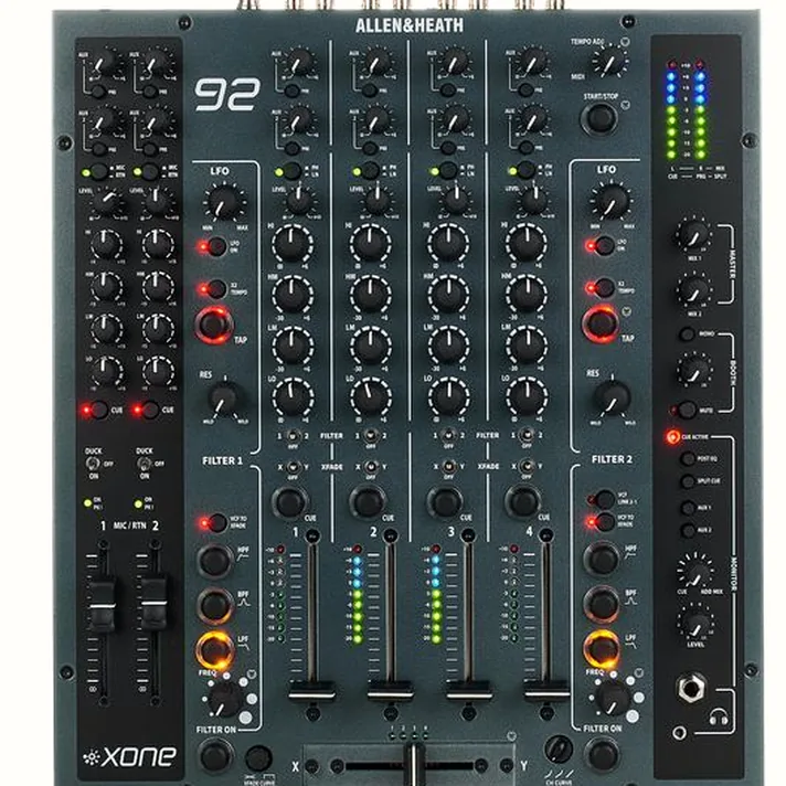 Détail vue 5 — Allen & Heath Xone:92 MK2 Case Bundle