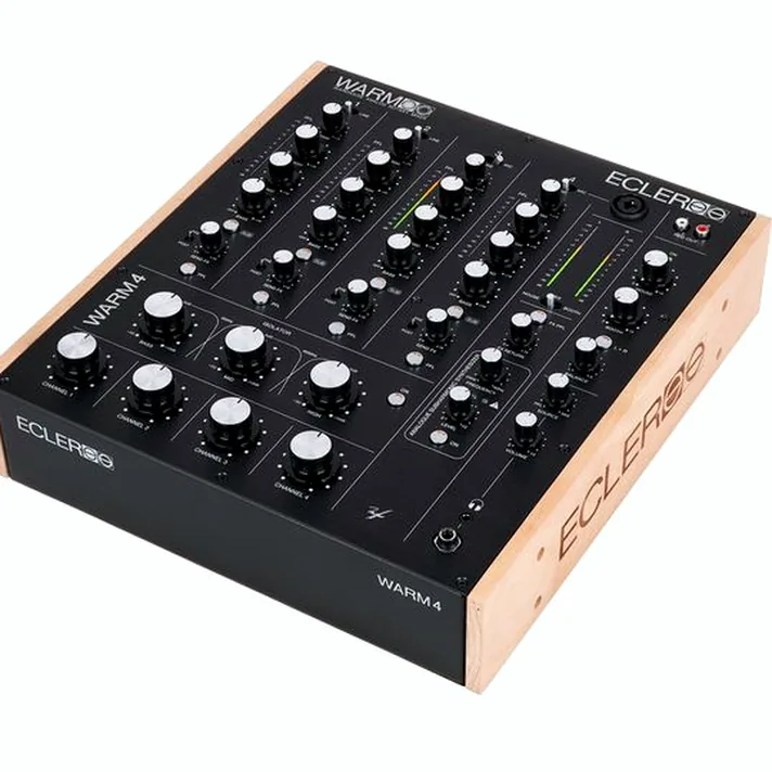 Détail vue 1 — Ecler Warm 4 Case Bundle