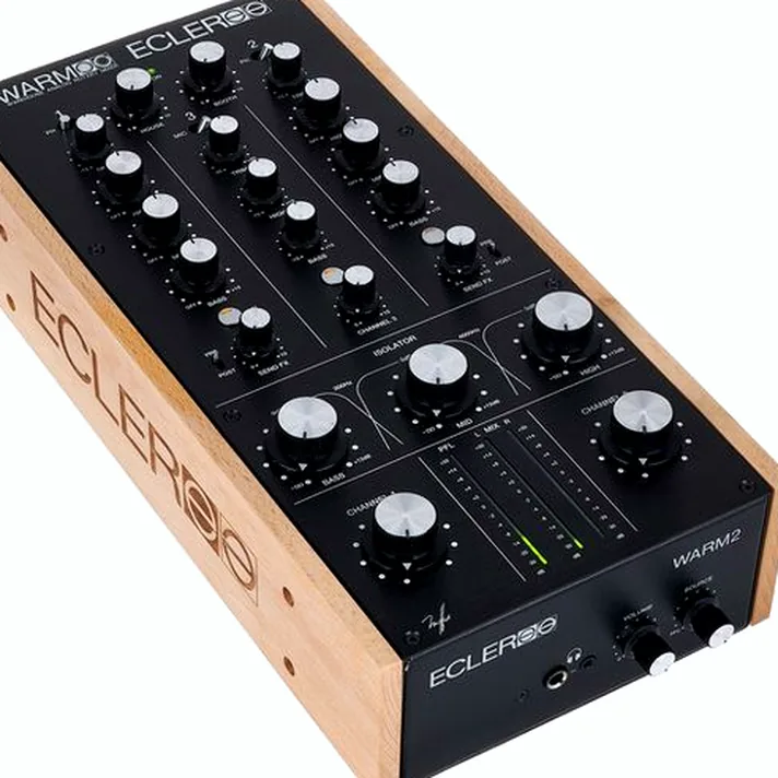 Détail vue 3 — Ecler Warm2 Case Bundle