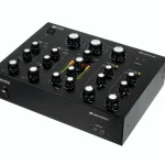 Omnitronic TRM-402: test complet du mixeur rotary analogique