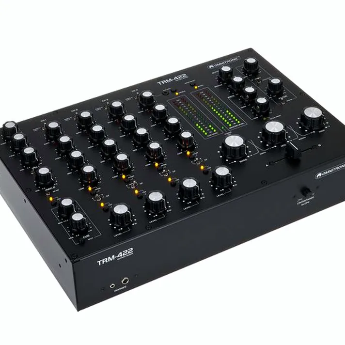 Détail vue 3 — Omnitronic TRM-422 Case Bundle