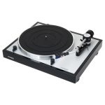Essai Thorens TD 403 DD noir HG: platine vinyle à entraînement direct